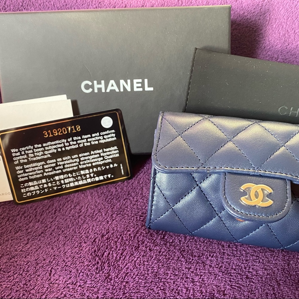 Chanel card holder wallet